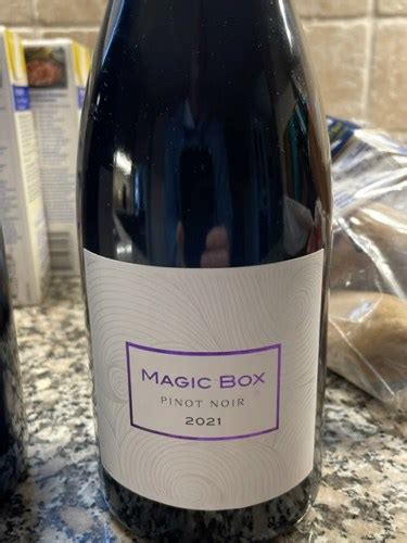 Exploring the Unique Characteristics of Magjc Box Pinot Noir